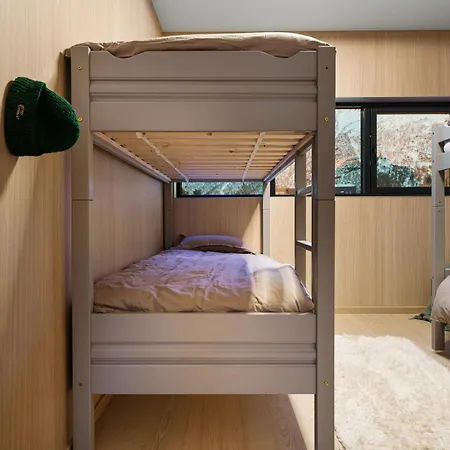 Nydelig I Unike Lofoten I Naerheten Av Henningsvaer! Lyngvaeret