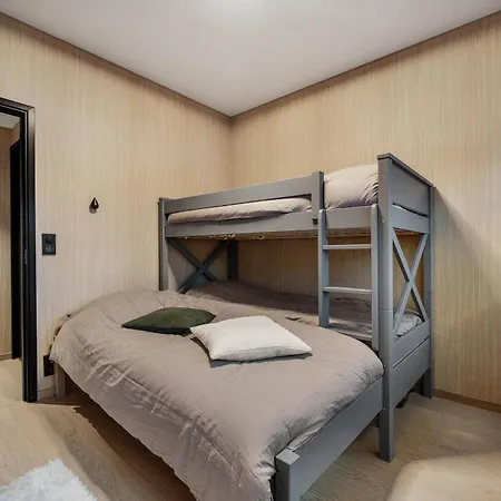 Nydelig I Unike Lofoten I Naerheten Av Henningsvaer! Lyngværet