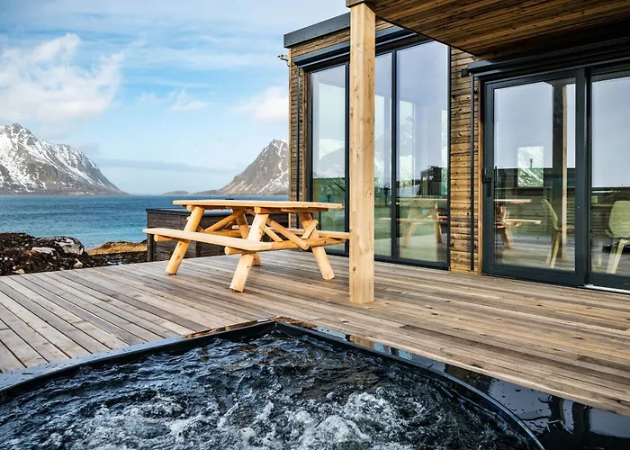 Feriehus Nydelig I Unike Lofoten I Naerheten Av Henningsvaer! *
