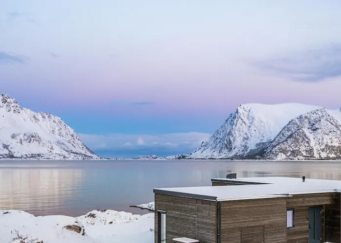 Nydelig I Unike Lofoten I Naerheten Av Henningsvaer! Сasa de vacaciones