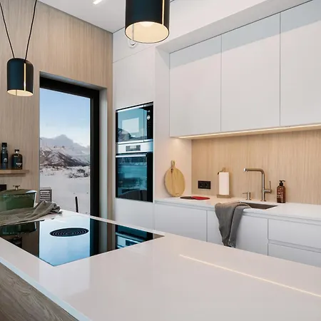 Nydelig I Unike Lofoten I Naerheten Av Henningsvaer! Holiday home Lyngvaeret